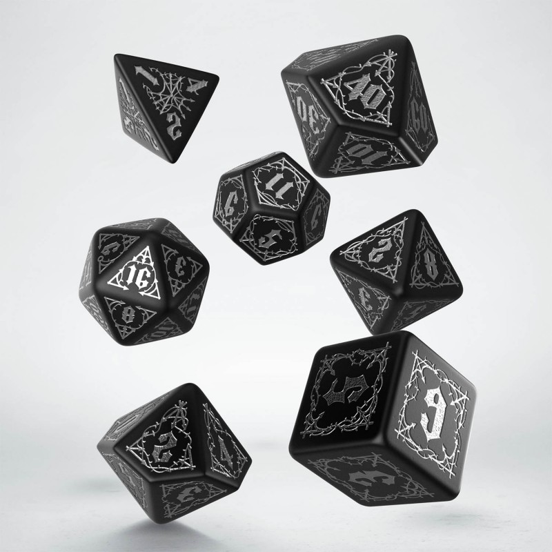 Kocka Set (7) QW Bloodsucker Black & Silver Dice Set - Nocturnal