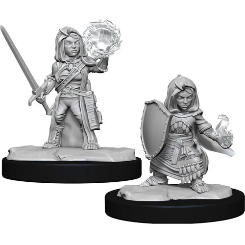 Dungeons & Dragons Nolzur's Marvelous Miniatures - Halfling Cleric Female